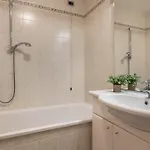Lory 5 Apartament *